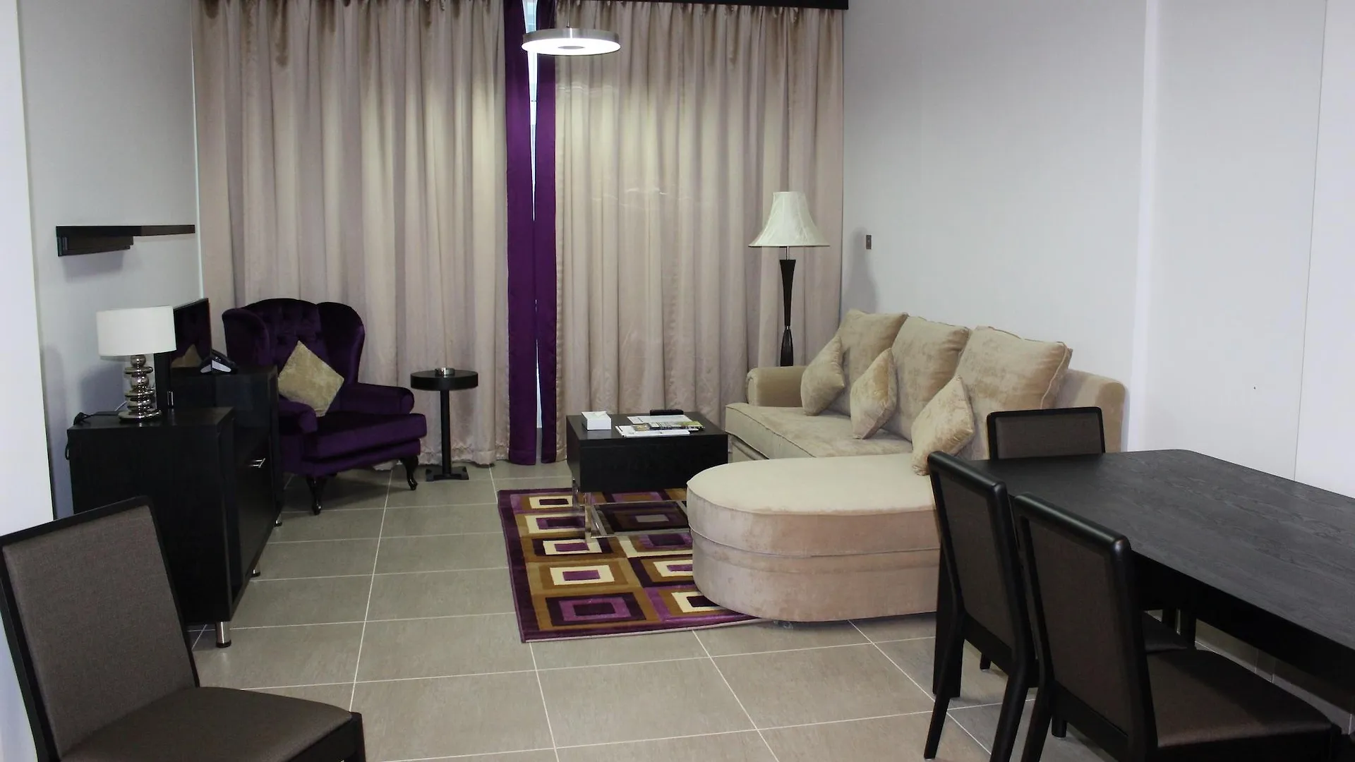 **** Appart hôtel Al Diar Sawa Hotel Apartments Abou Dabi Émirats arabes unis